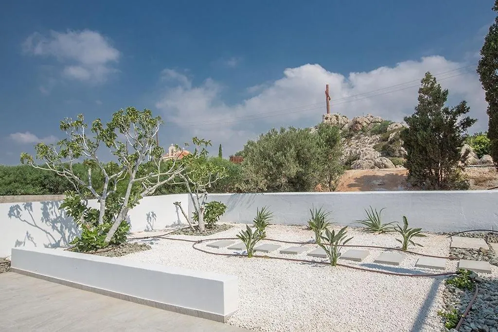 Villa Nepou - Beautiful 4 Bedroom Villa - Located In Ayia Napa Villa With Private Pool