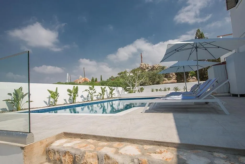 Villa Nepou - Beautiful 4 Bedroom Villa - Located In Ayia Napa Villa With Private Pool