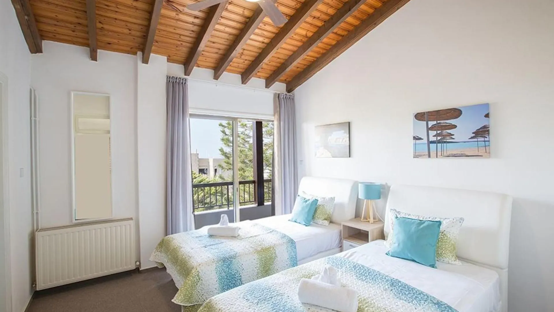 Villa Nepou - Beautiful 4 Bedroom Villa - Located In Ayia Napa Villa With Private Pool 0*,  Cypern