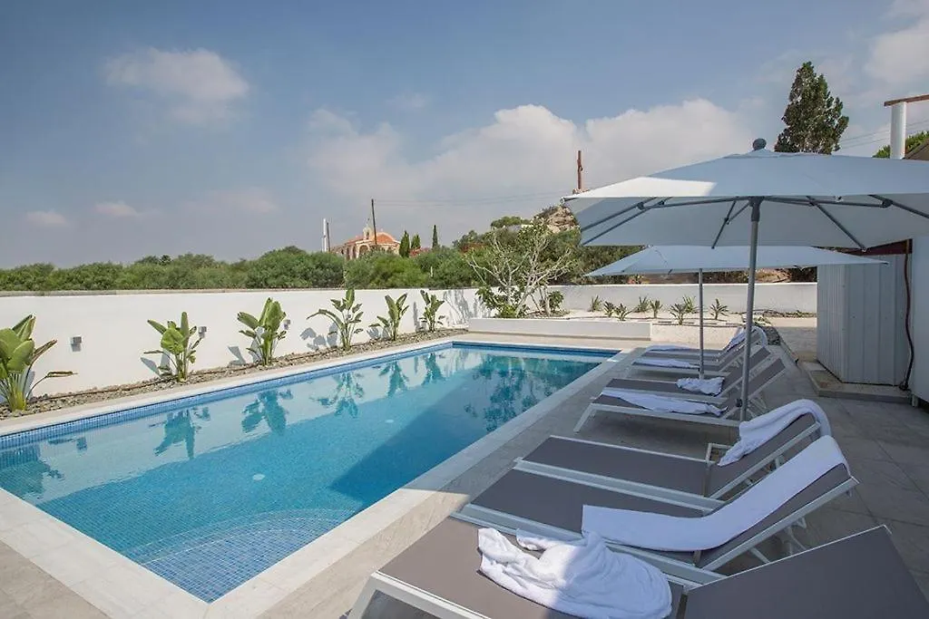 Villa Nepou - Beautiful 4 Bedroom Villa - Located In Ayia Napa Villa With Private Pool 0*,