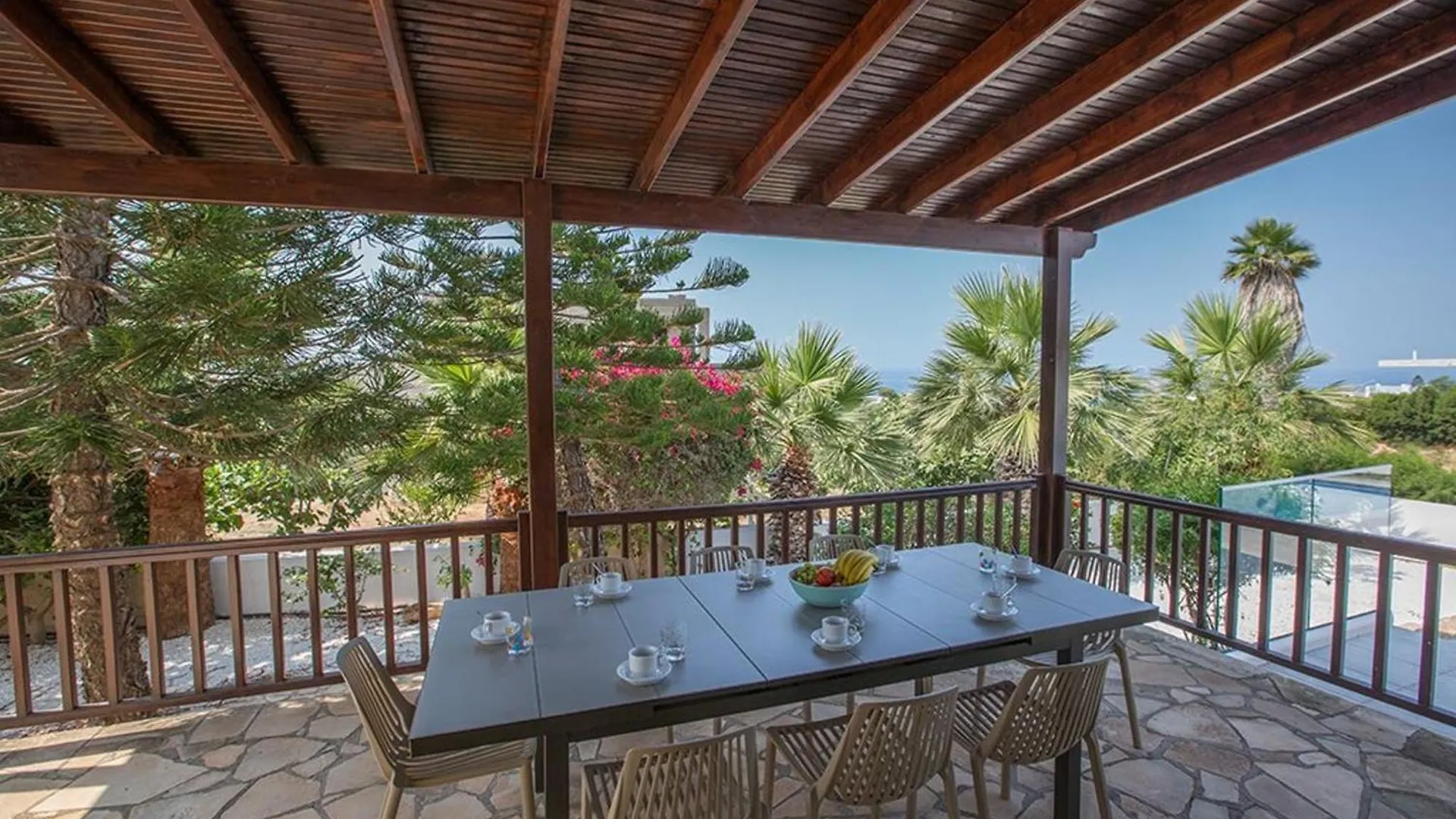 Villa Nepou - Beautiful 4 Bedroom Villa - Located In Ayia Napa Villa With Private Pool Cipru